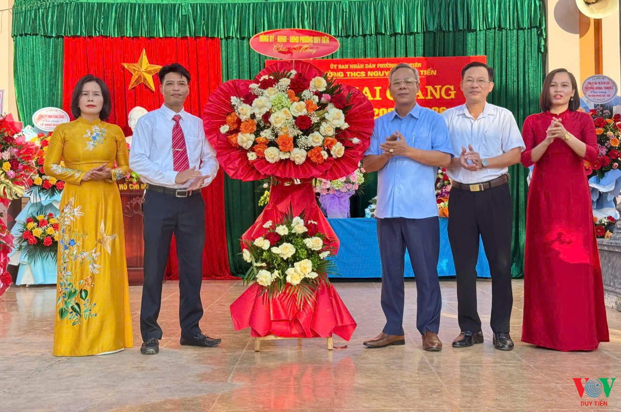 Trường THCS Nguyễn Hữu Tiến phường Duy Tiên tổ chức Lễ khai giảng năm học 2025- 2026