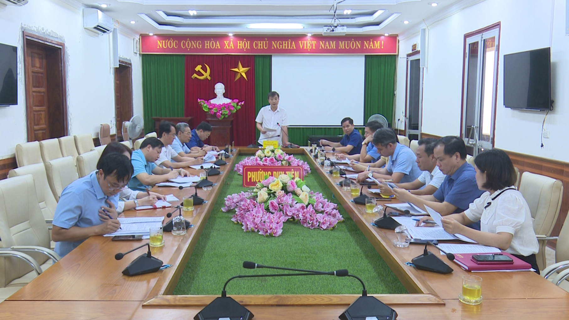 Thường trực HĐND phường Duy Tiên tổ chức hội nghị giao ban và thống nhất nội dung, chương trình kỳ họp chuyên đề năm 2025