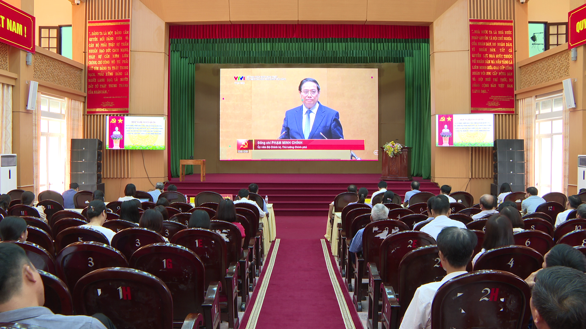Phường Duy Tiên tham dự Hội nghị toàn quốc quán triệt, triệt khai thực hiện 04 NQ của Bộ Chính trị